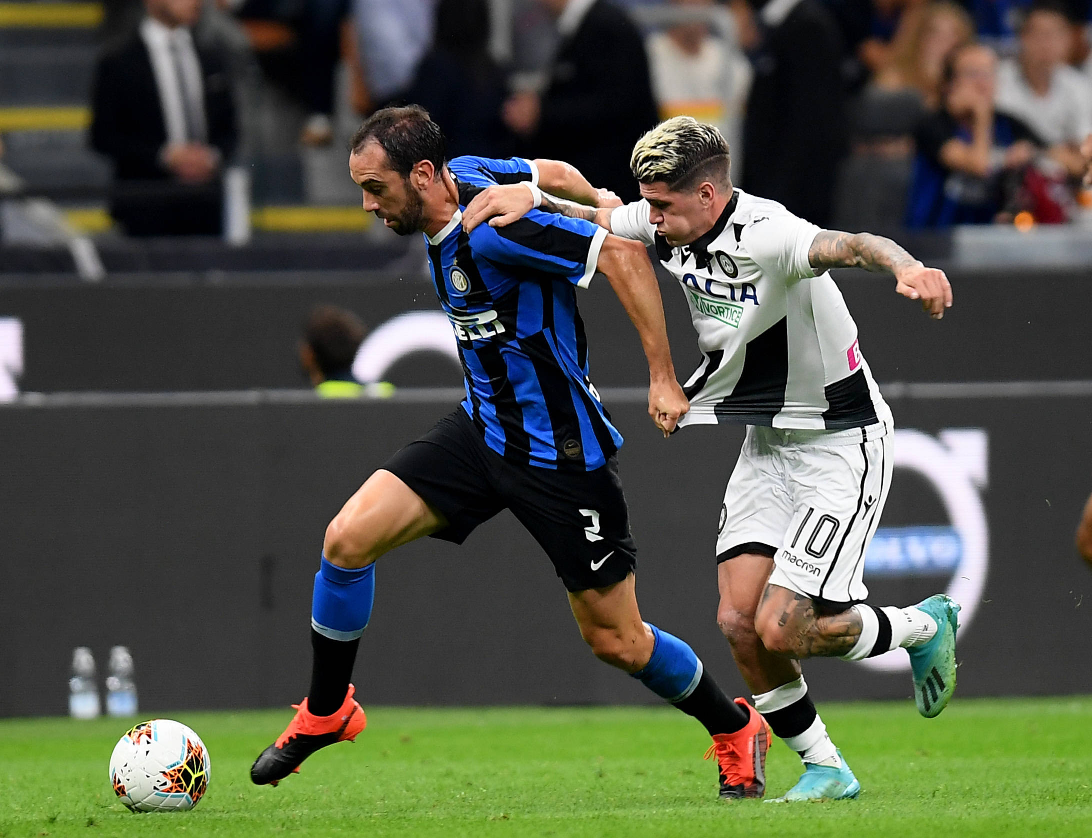 谁还质疑状元成色？弗拉格22+5+8全场0失误（状元含金量还用怀疑？弗拉格22分5板8助，全场零失误）