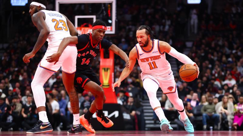 巴萨欧冠大名单：特狮回归，莱万、亚马尔、拉菲尼亚领衔锋线（巴萨欧冠名单出炉：特尔施特根复出，莱万、亚马尔、拉菲尼亚坐镇锋线）