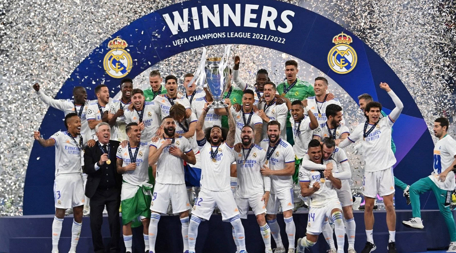 老鹰成为NBA本赛季首支助攻突破600大关的球队（老鹰成本季NBA首支团队助攻突破600的队伍）